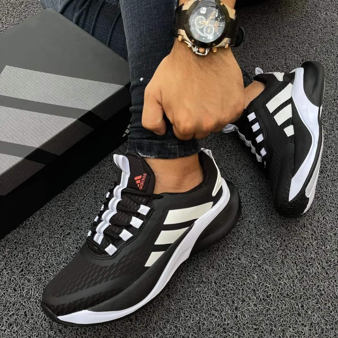 Tenis Adidas Unissex 🔥